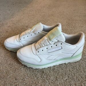 Reebok White Sneakers with Pale Green Accents